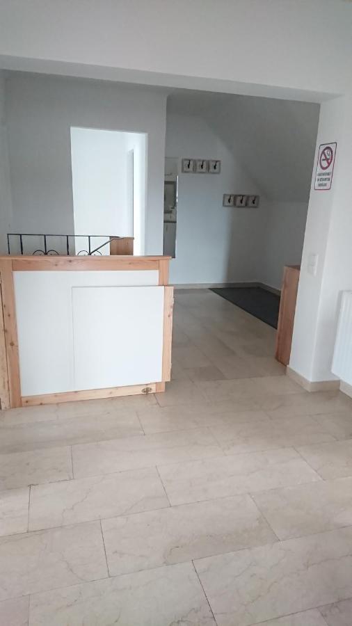 Karin, Eigener Eingang, 3 Schlafzimmer, Doppelcarport Appartement Langenwang